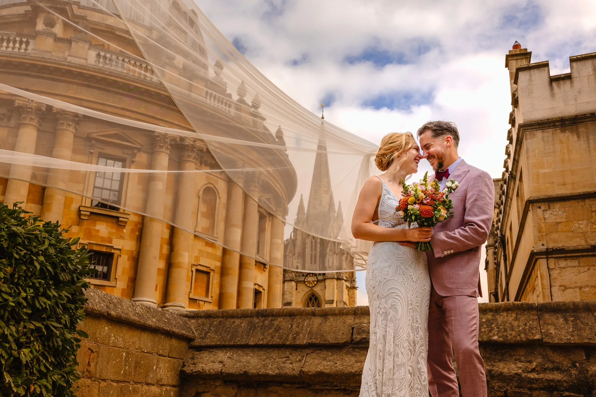 Wedding couple portraits in Oxford city centre